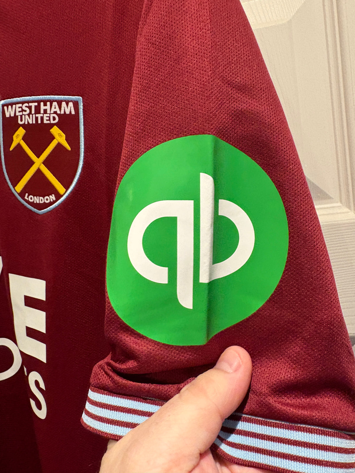 West Ham United 2025/26 Home Shirt – TATY 11 – XL – Premier League Badges