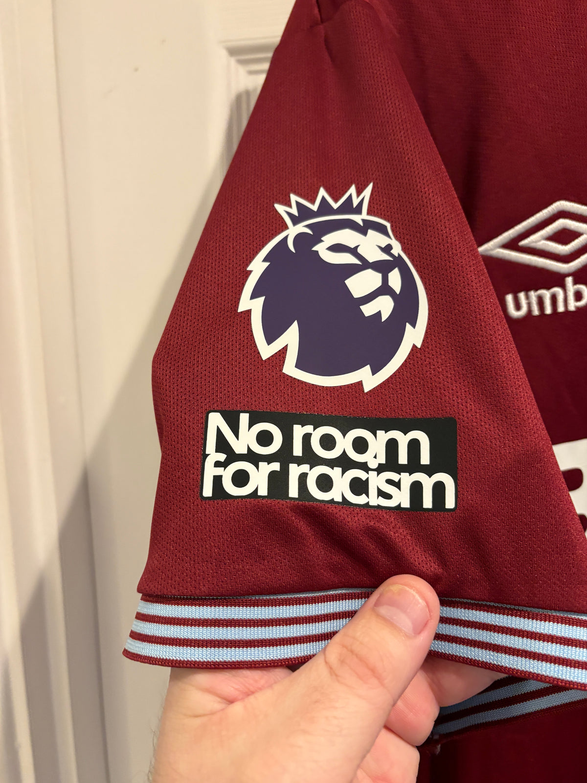 West Ham United 2025/26 Home Shirt – TATY 11 – XL – Premier League Badges