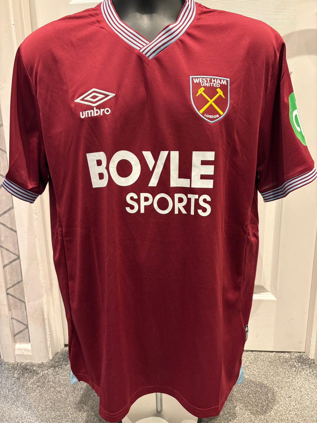 West Ham United 2025/26 Home Shirt – TATY 11 – XL – Premier League Badges