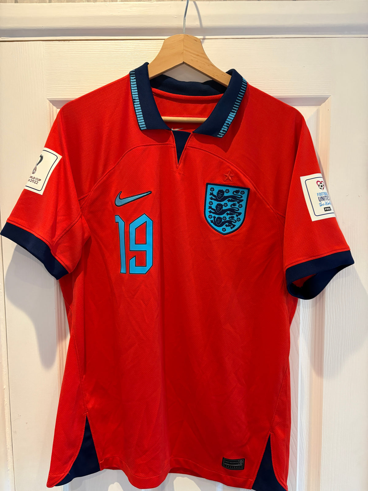 England Away Shirt 2022 – Mount 19 – Nike – Size M – FIFA World Cup Qatar