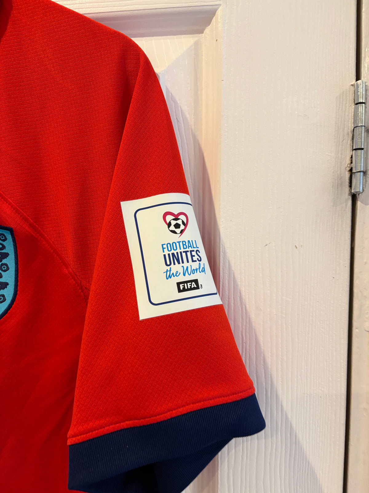 England Away Shirt 2022 – Mount 19 – Nike – Size M – FIFA World Cup Qatar