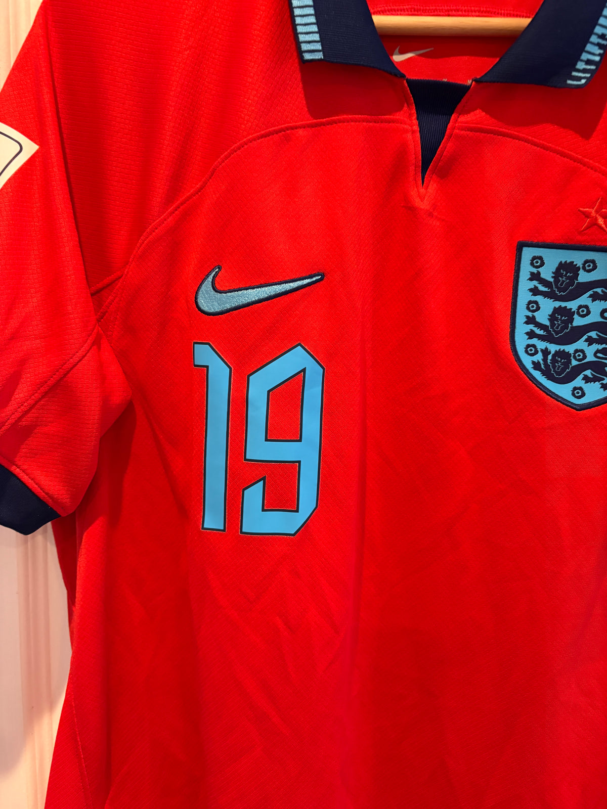 England Away Shirt 2022 – Mount 19 – Nike – Size M – FIFA World Cup Qatar