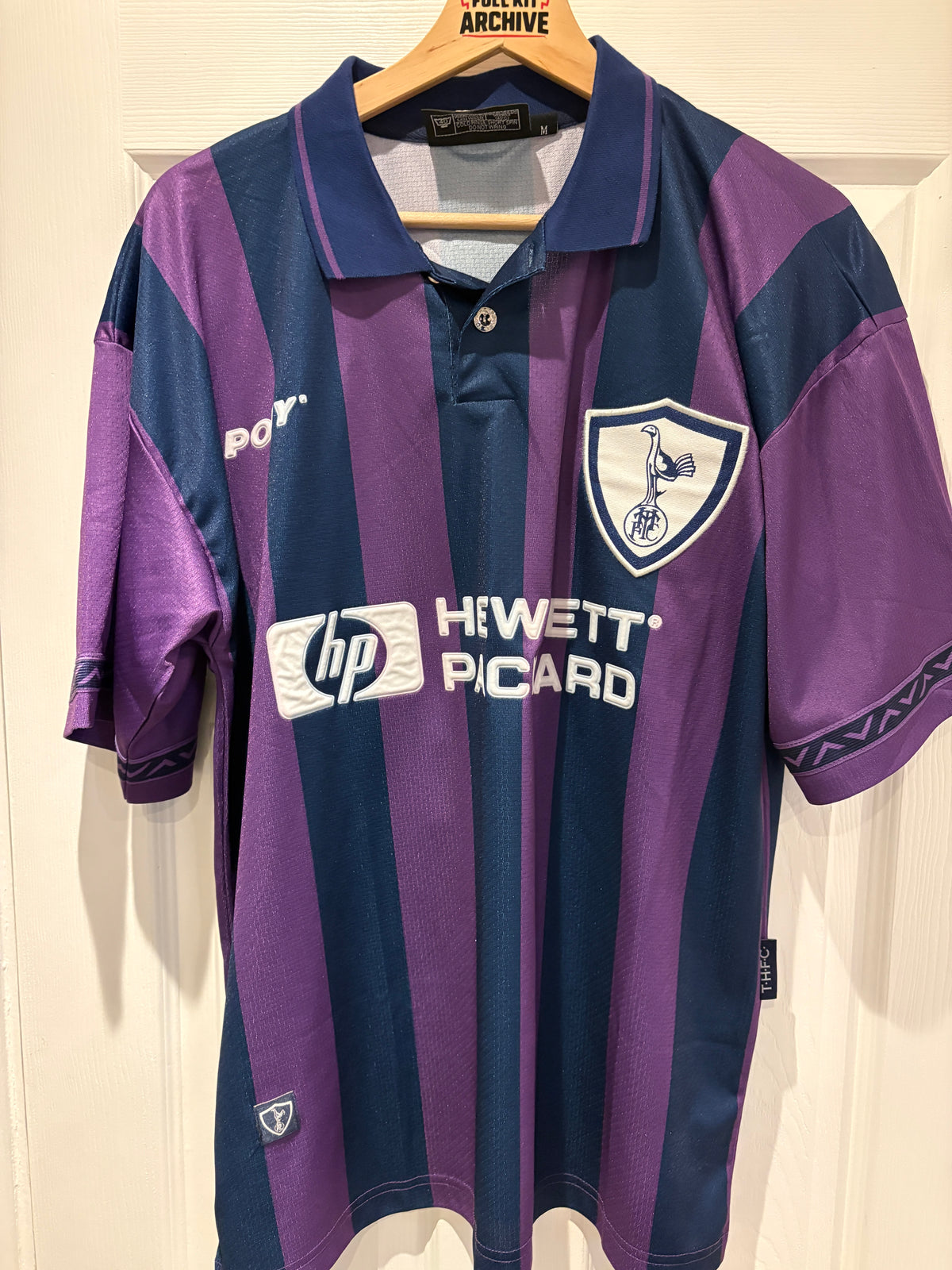 Tottenham Hotspur 1995/96 Away Shirt Sheringham 10 – Official Pony Reissue – M