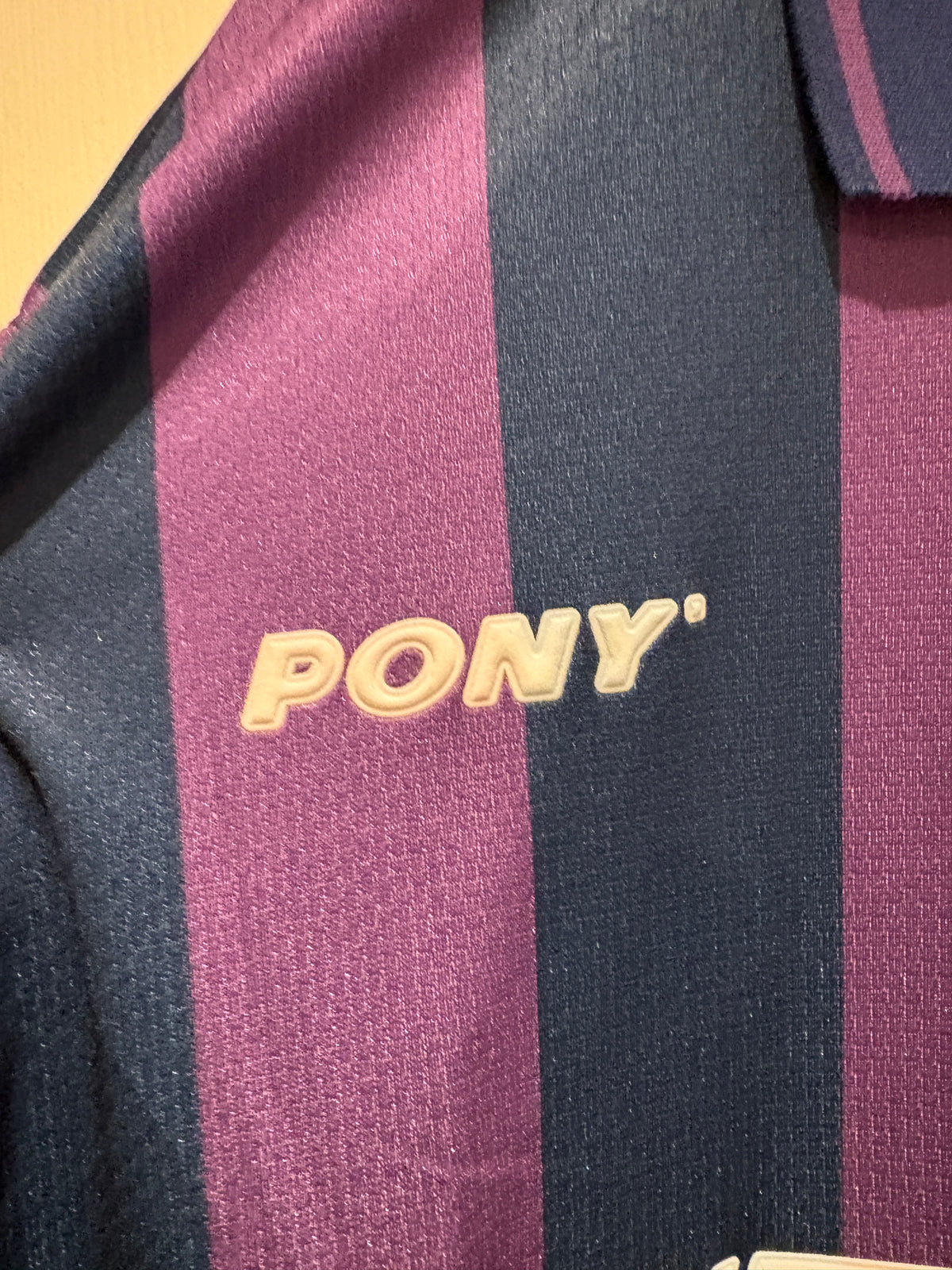 Tottenham Hotspur 1995/96 Away Shirt Sheringham 10 – Official Pony Reissue – M