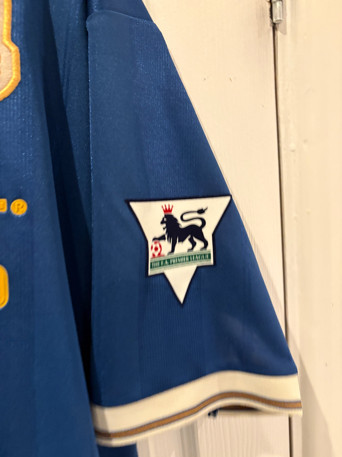 Tottenham Hotspur 1997/98 Away Shirt Klinsmann 33 – Official Pony Reissue – XL